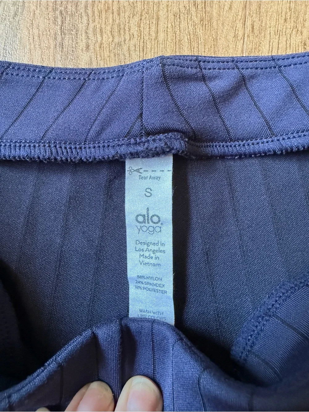 ALO Yoga High-Waist Pinstripe Zip-It Flare Leggings in Navy Small